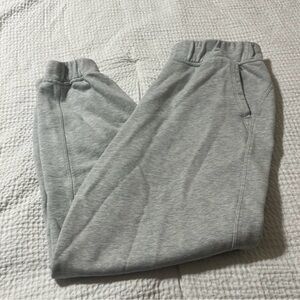 Lululemon Relaxed High Rise Jogger
